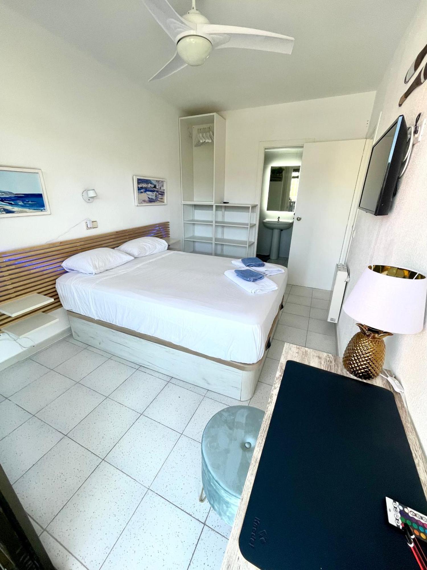 Apartemento Piscina Centro Calella 3 Min Playa Exterior foto